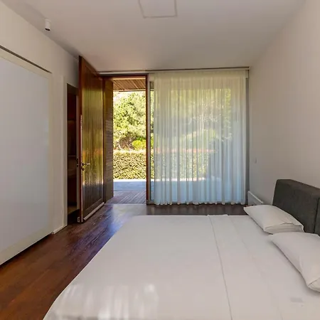 Lejlighed Glorious Villa With Jacuzzi, Sauna And Private Pool In Bodrum, Mugla Yalıkavak