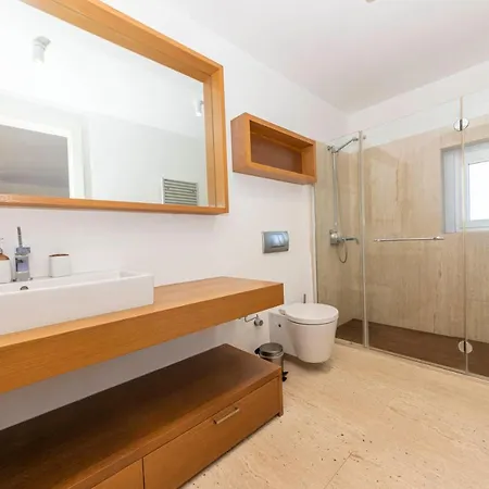 Lejlighed Glorious Villa With Jacuzzi, Sauna And Private Pool In Bodrum, Mugla Yalıkavak