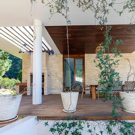 Glorious Villa With Jacuzzi, Sauna And Private Pool In Bodrum, Mugla *