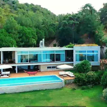 Glorious Villa With Jacuzzi, Sauna And Private Pool In Bodrum, Mugla Lejlighed *